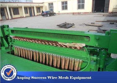 220V μηχανή συγκόλλησης φρακτών για τη γεωργία πουλερικών Οικοδομικής Βιομηχανίας